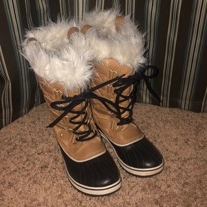 Sorel snow boots